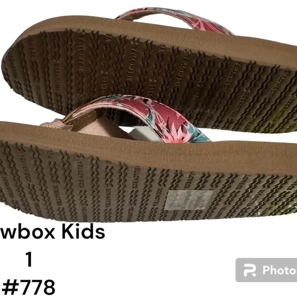 New Yellowbox Floral Flip Flops Size 1